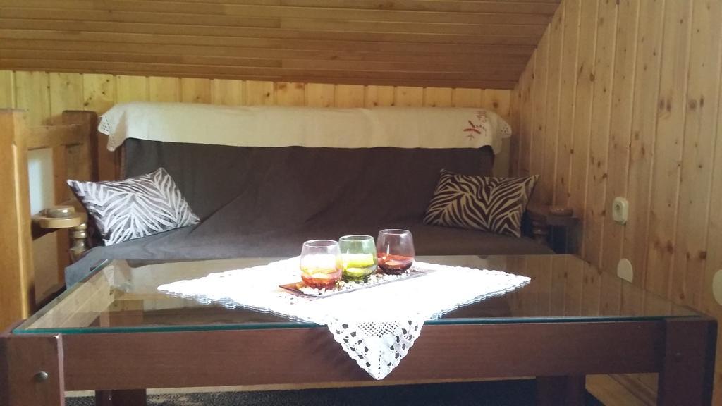 Holiday Home Trzan โยซิปโดล ภายนอก รูปภาพ