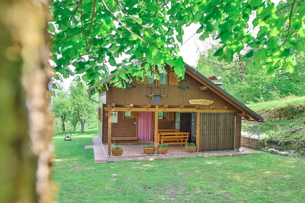 Holiday Home Trzan โยซิปโดล ภายนอก รูปภาพ
