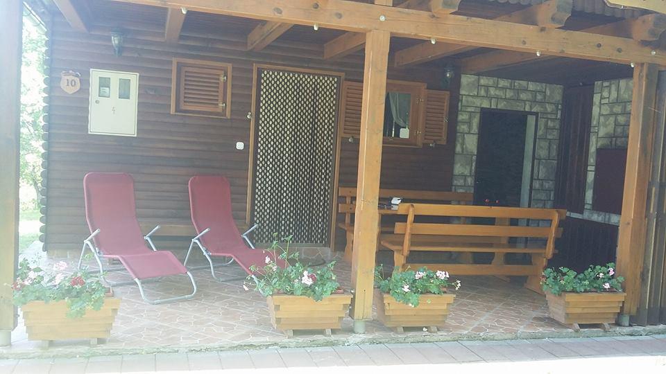 Holiday Home Trzan โยซิปโดล ภายนอก รูปภาพ